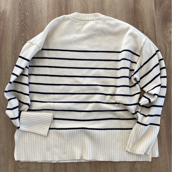 Zara black and cream stripe sweater - Picture 3 of 4